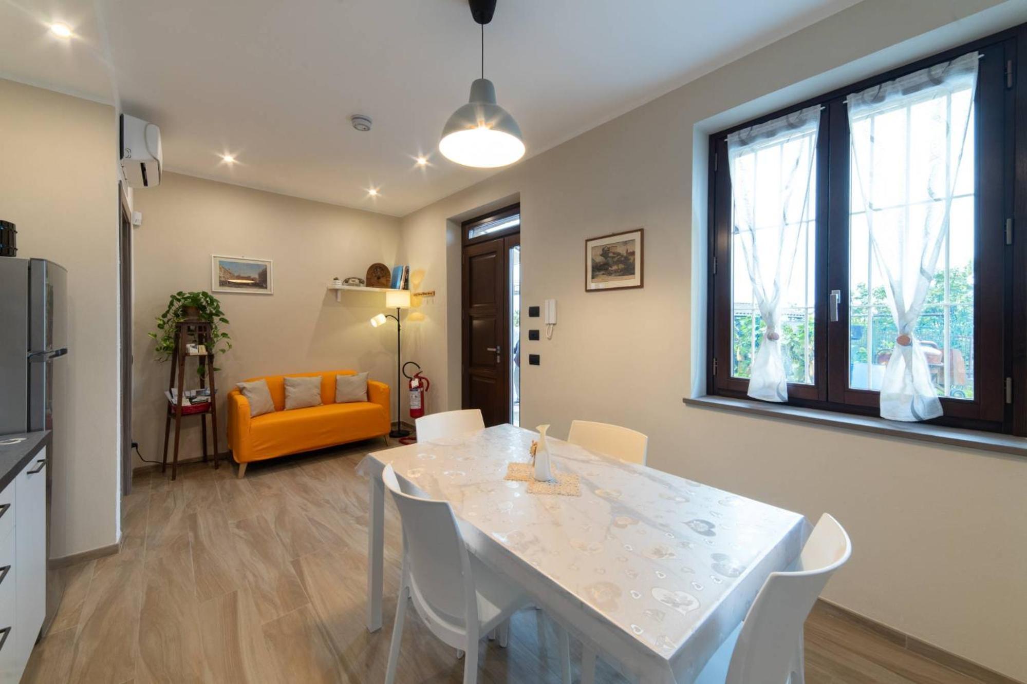 Casa Rubbo - Appartamento 'Como' Nelle Langhe Alba Kültér fotó
